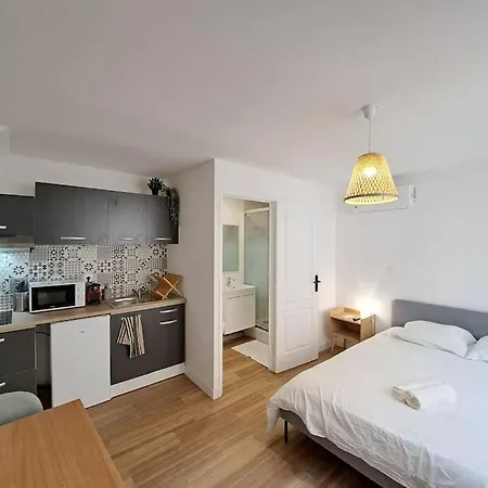 Апартаменты Naples, Studio Centre Реймс